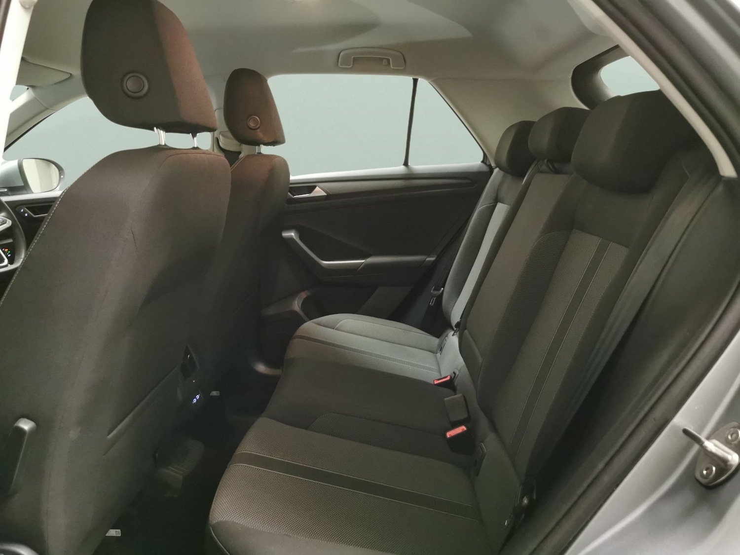 Used Volkswagen T-Roc 2023 for sale - 76529051: Photo 31