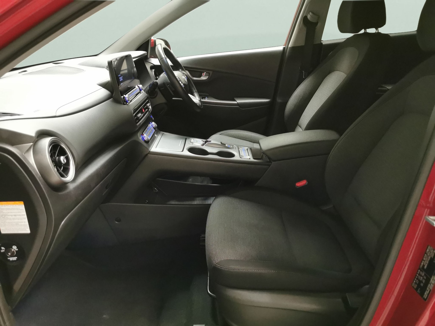 Used Hyundai KONA 2023 for sale - 77634898: Photo 4