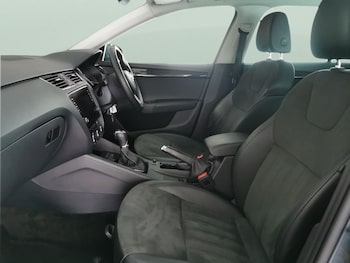 Used Skoda Octavia 2020 for sale - 75469257: Photo