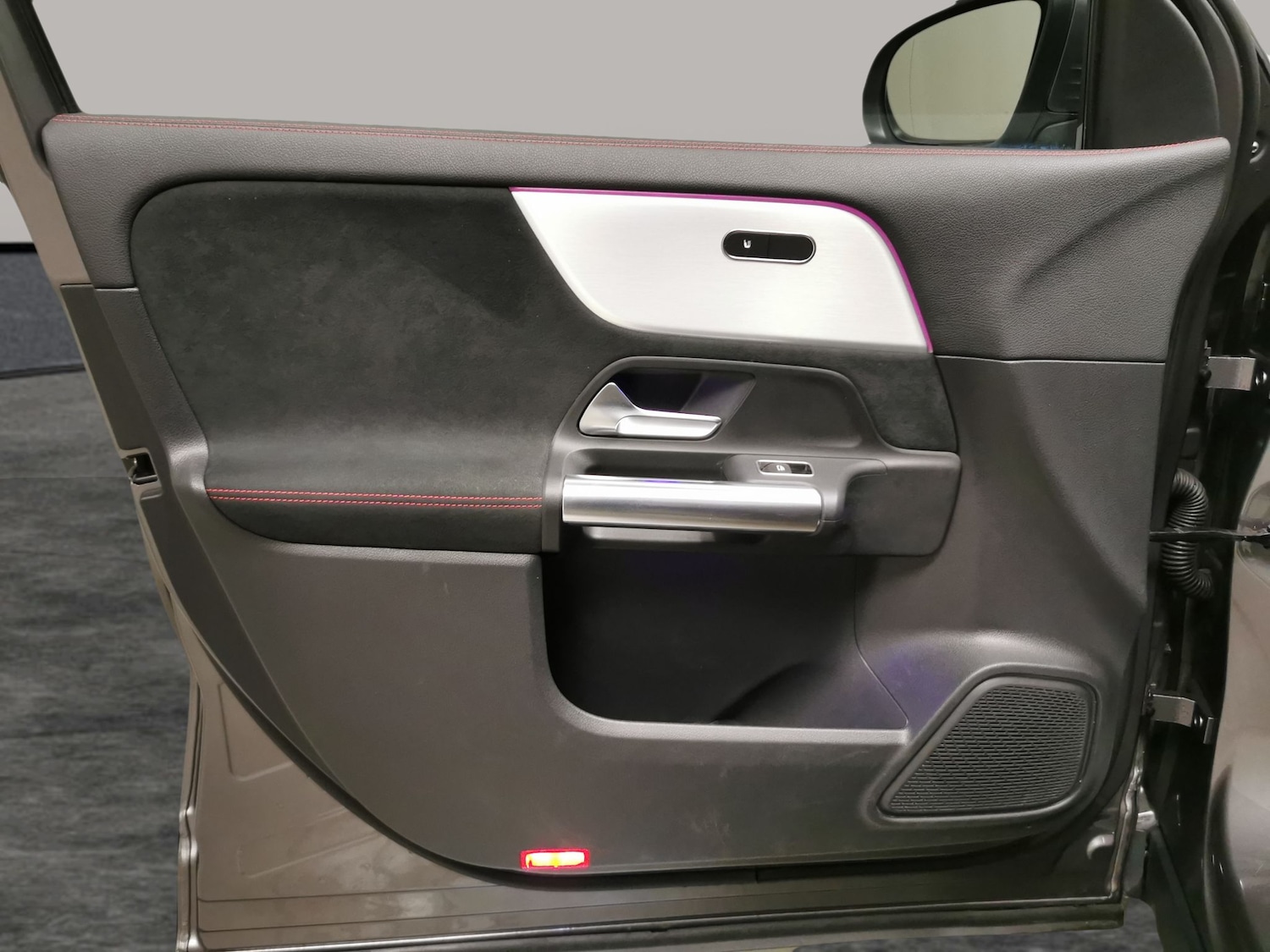 Used Mercedes-Benz EQA 2022 for sale - 76379630: Photo 34