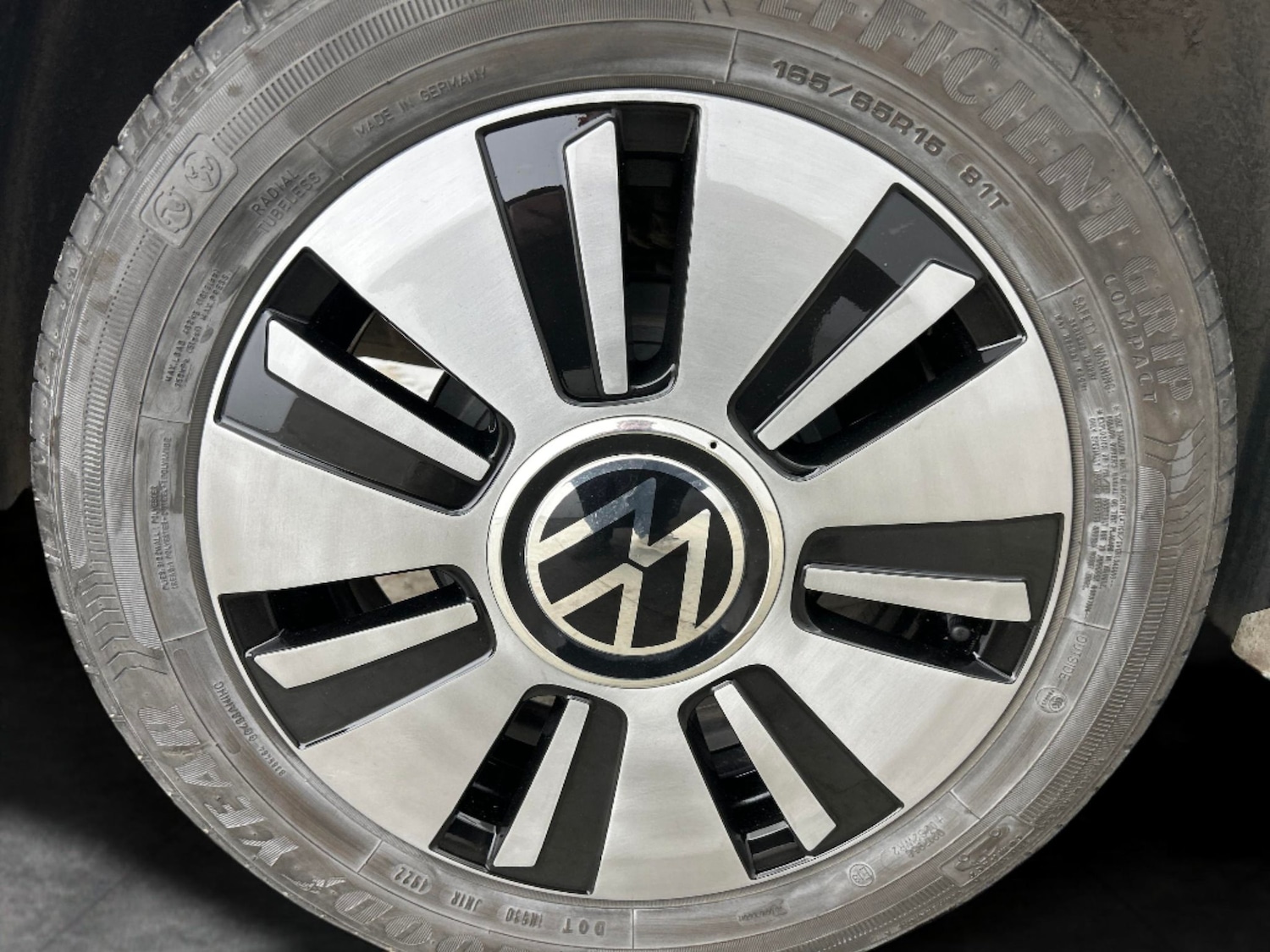 Used Volkswagen up! 2023 for sale - 77934724: Photo 19