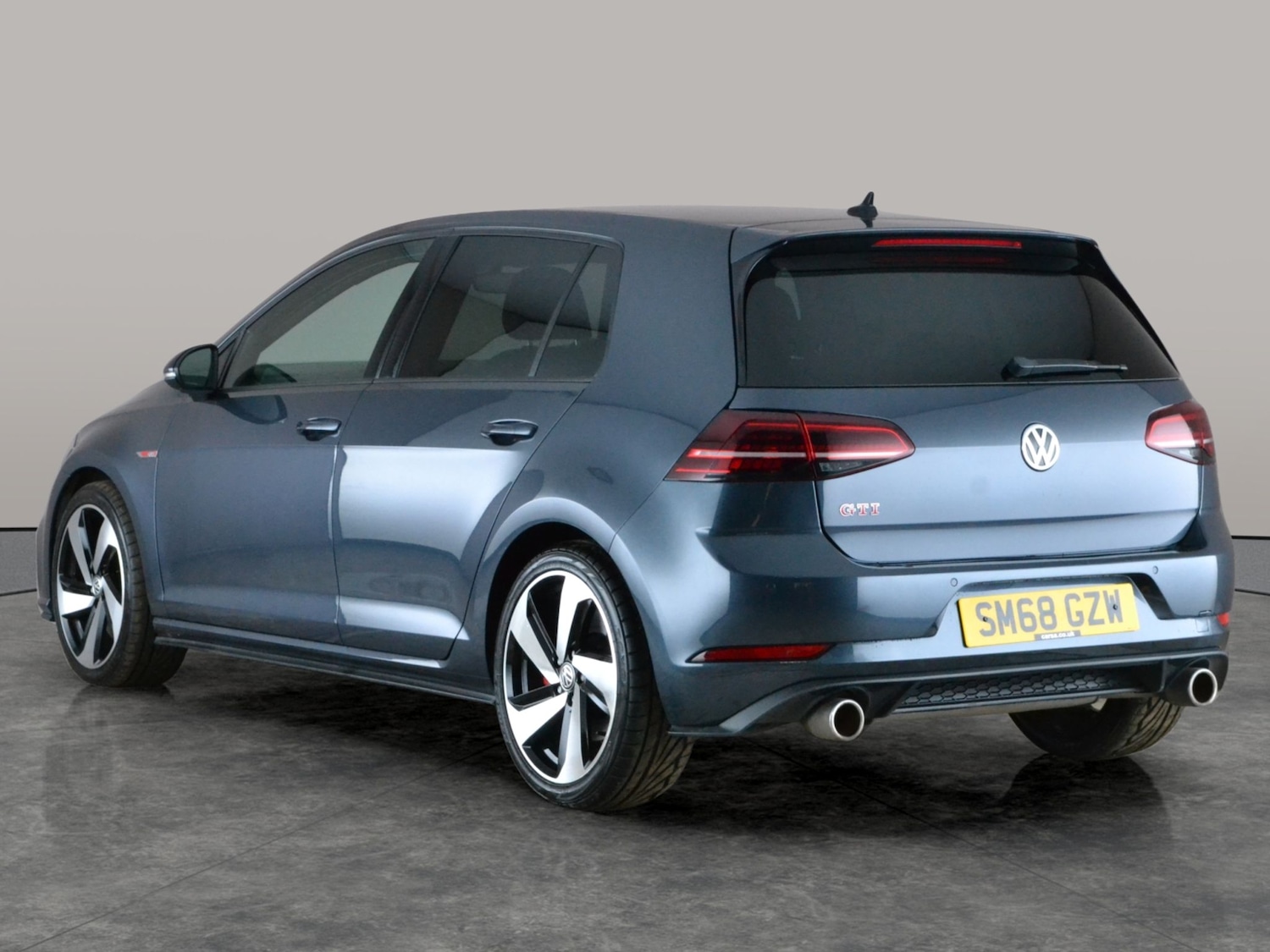 Used Volkswagen Golf 2018 for sale - 78051880: Photo 11