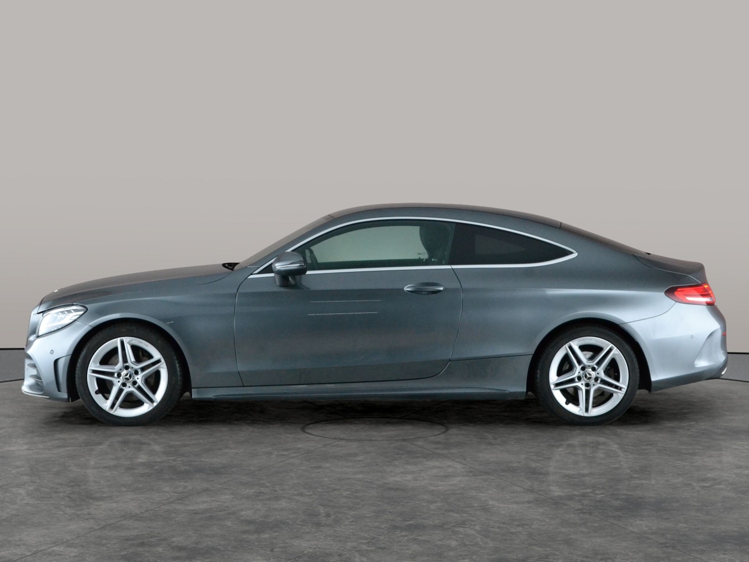 Used Mercedes-Benz C Class 2021 for sale - 77076069: Photo 14