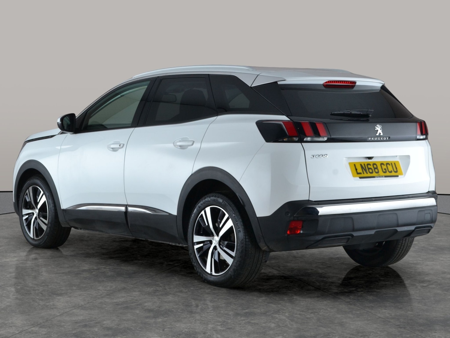 Used Peugeot 3008 2018 for sale - 77404319: Photo 12