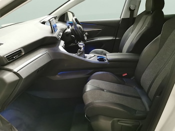 Used Peugeot 3008 2018 for sale - 77404319: Photo