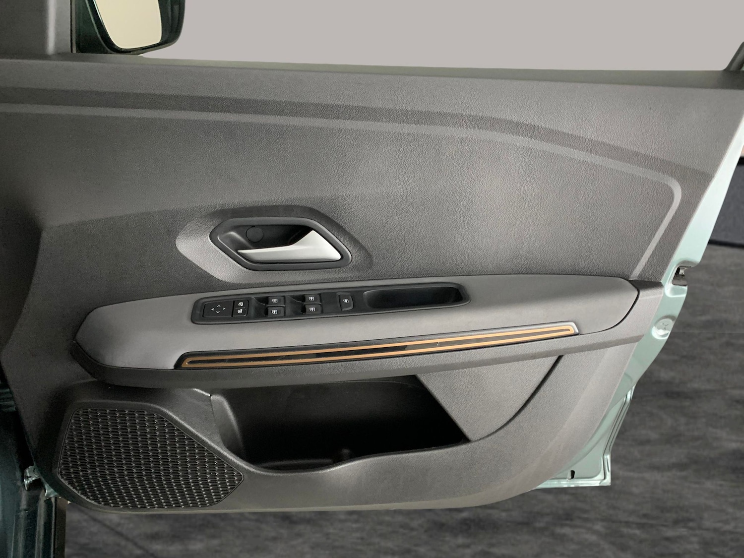 Used Dacia Sandero Stepway 2024 for sale - 76704233: Photo 26