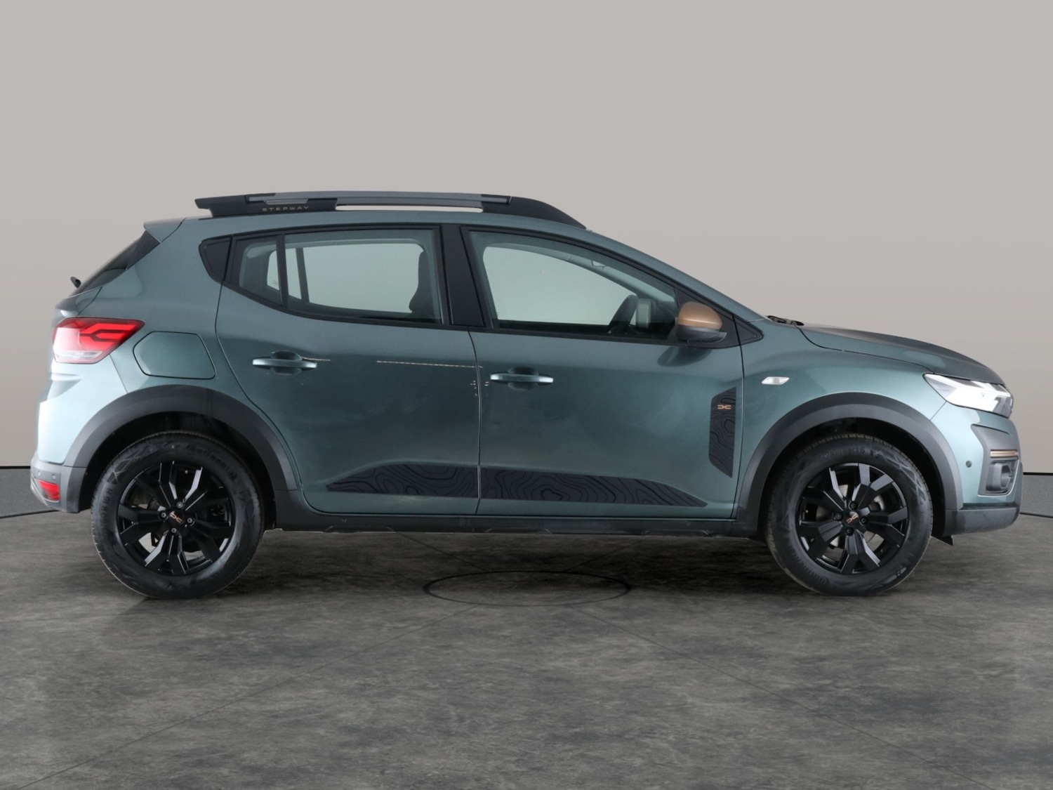 Used Dacia Sandero Stepway 2024 for sale - 76704233: Photo 9