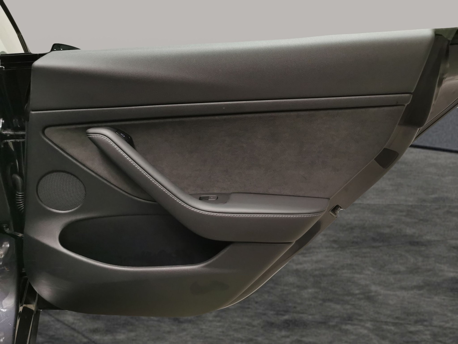 Used Tesla Model 3 2021 for sale - 77086424: Photo 30