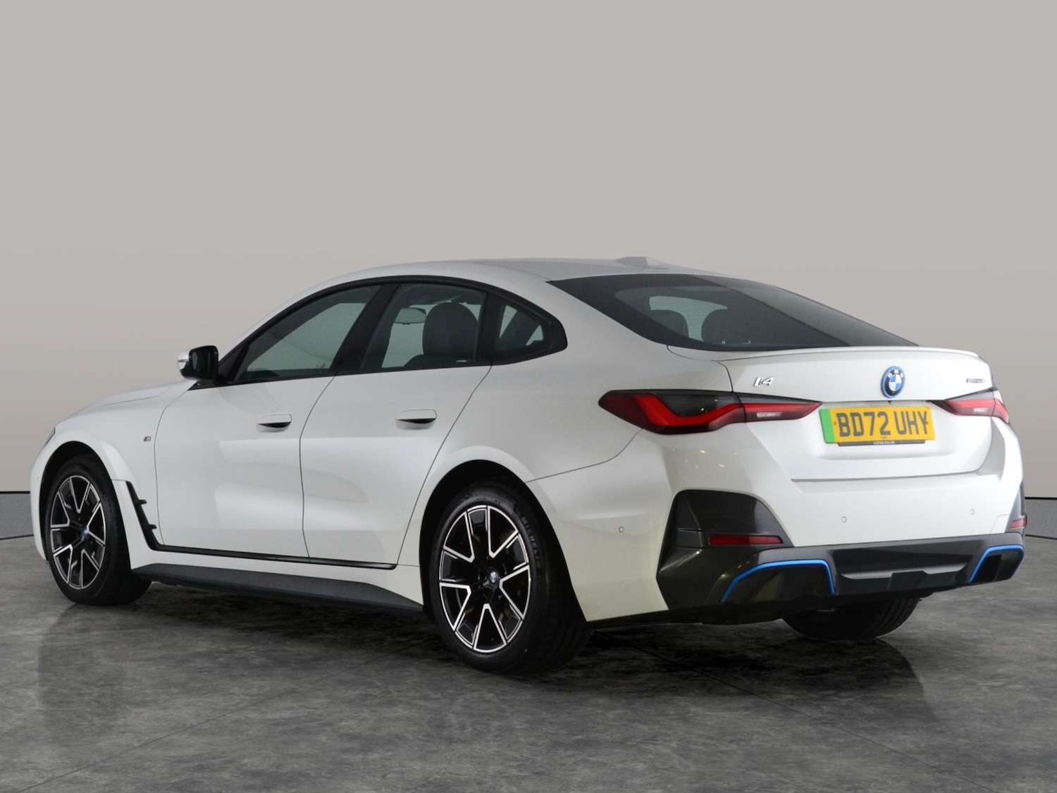 Used BMW i4 2022 for sale - 76693955: Photo 9