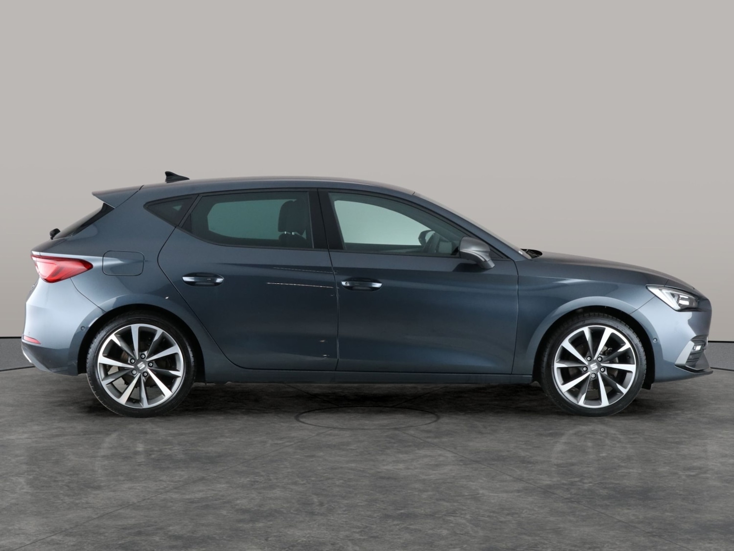Used SEAT Leon 2021 for sale - 76518318: Photo 9