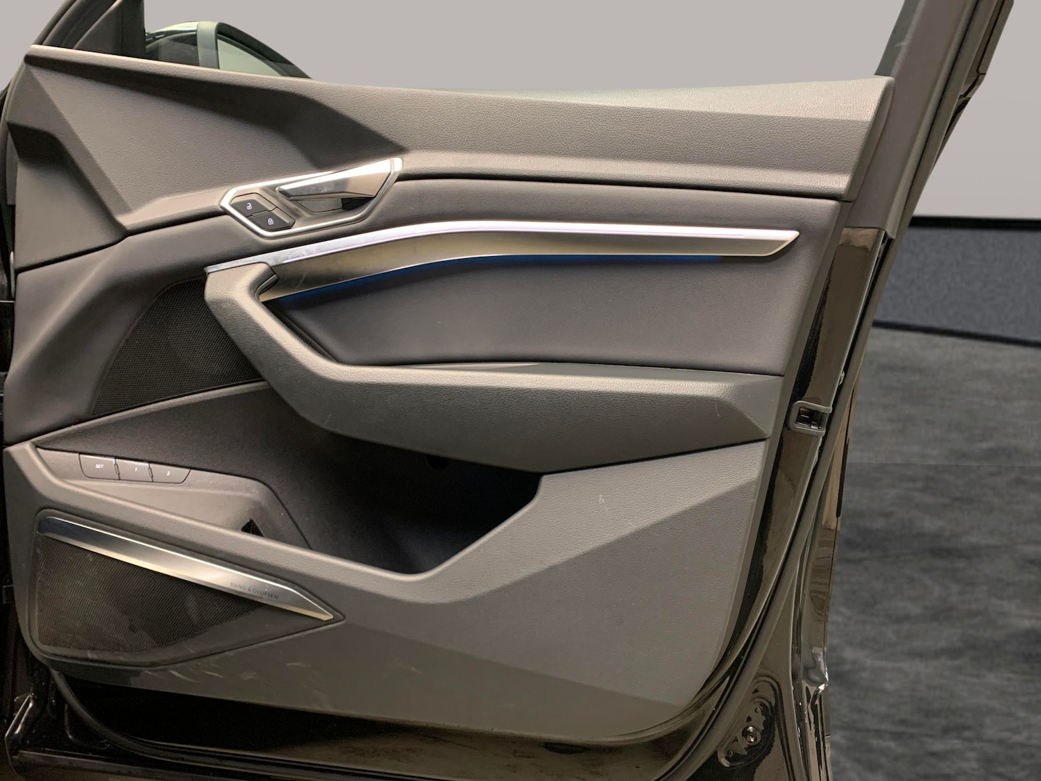 Used Audi e-tron 2022 for sale - 77316678: Photo 30