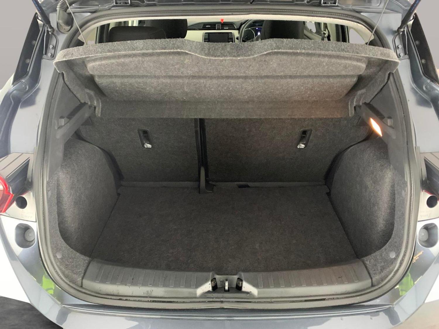 Used Nissan Micra 2020 for sale - 77232666: Photo 18