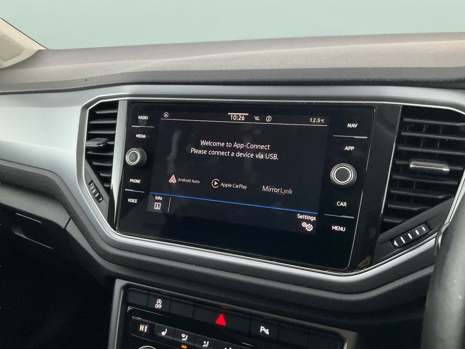 Used Volkswagen T-Roc 2021 for sale - 76612312: Photo 14