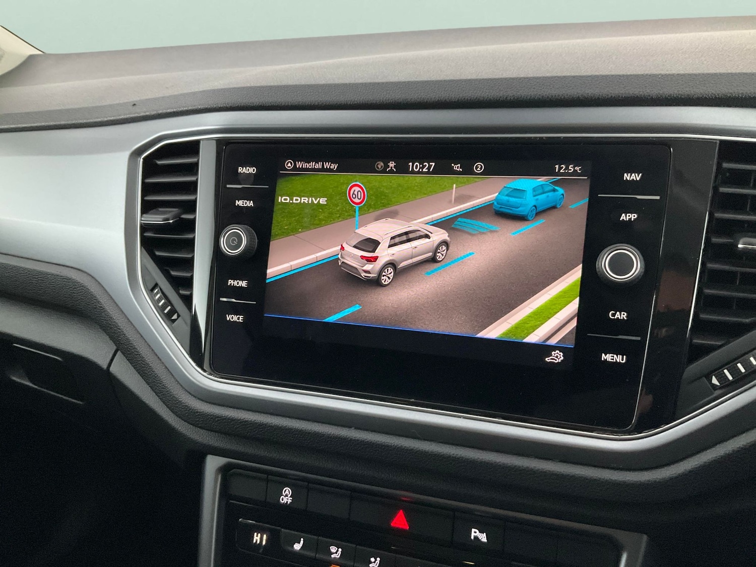 Used Volkswagen T-Roc 2021 for sale - 76612312: Photo 21