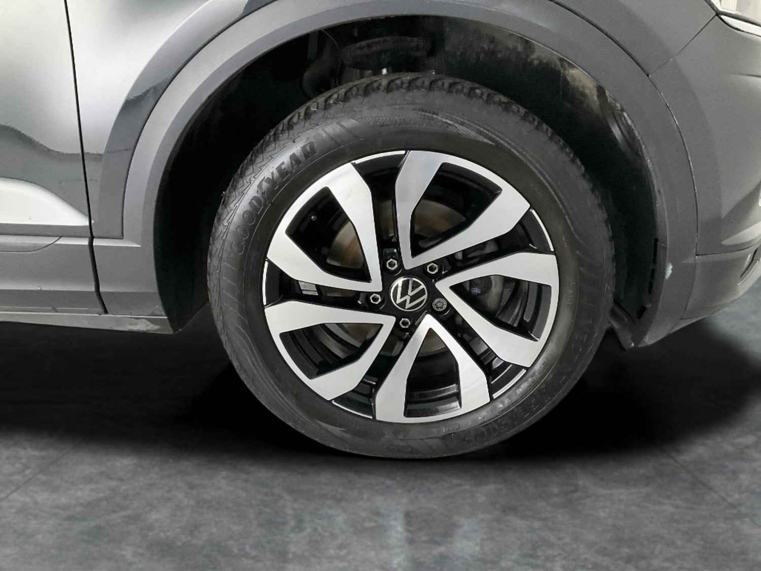 Used Volkswagen T-Roc 2021 for sale - 76612312: Photo 23