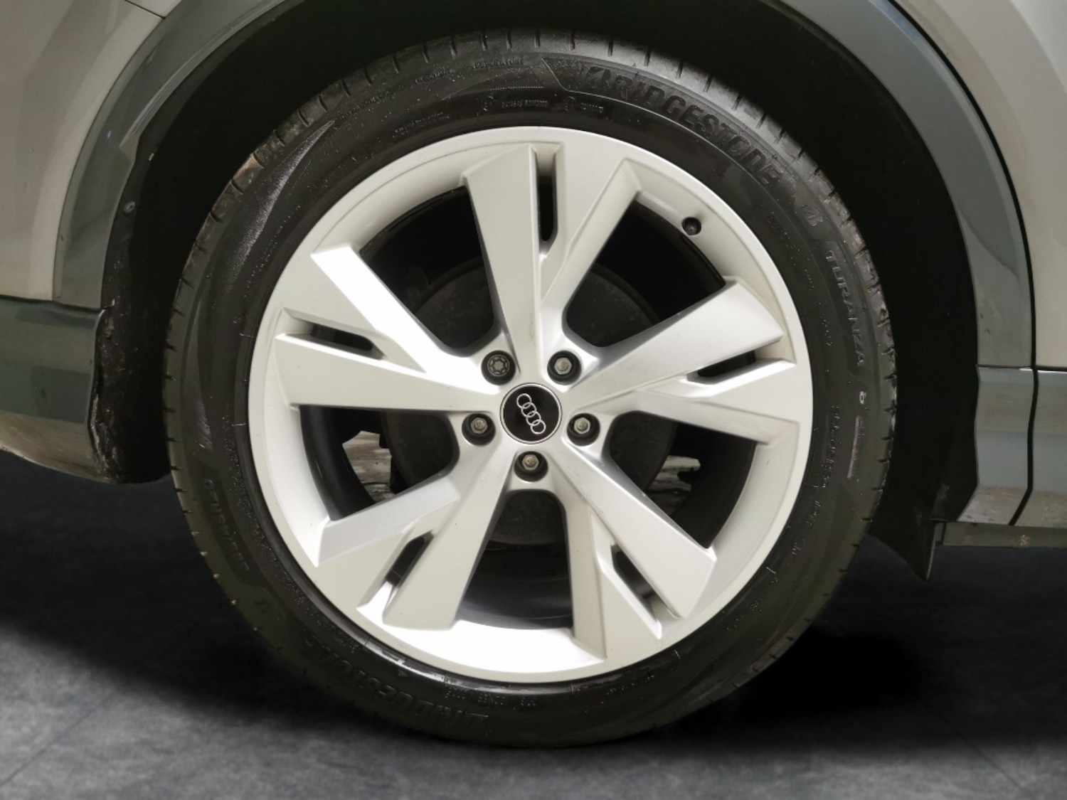 Used Audi Q4 e-tron 2023 for sale - 77951124: Photo 23