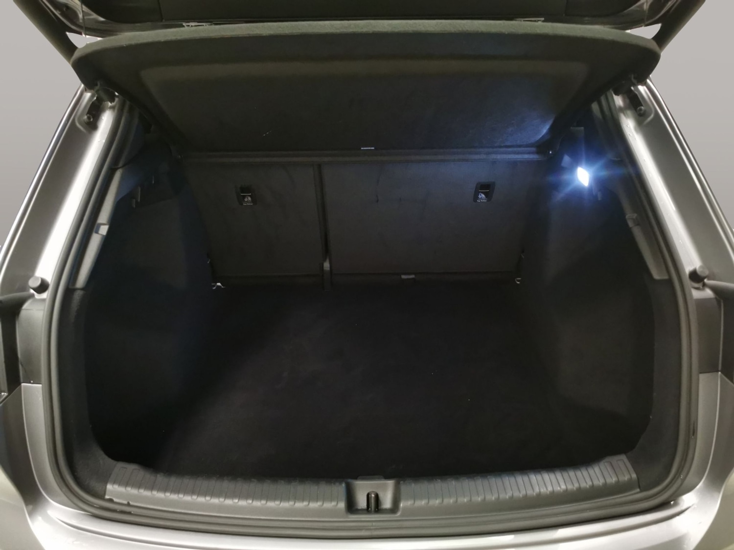 Used Audi Q4 e-tron 2023 for sale - 77951124: Photo 32