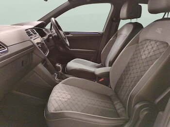 Used Volkswagen Tiguan 2023 for sale - 78466232: Photo