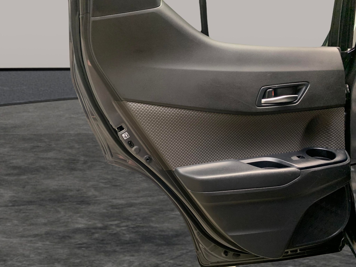 Used Toyota C-HR 2022 for sale - 77639920: Photo 25