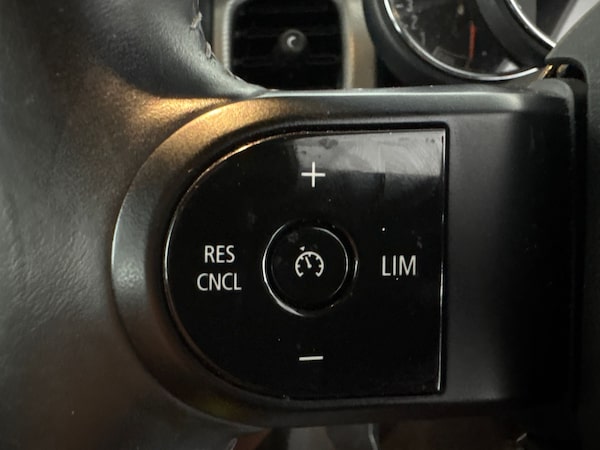 Used MINI Hatch 2022 for sale - 76310631: Photo 17