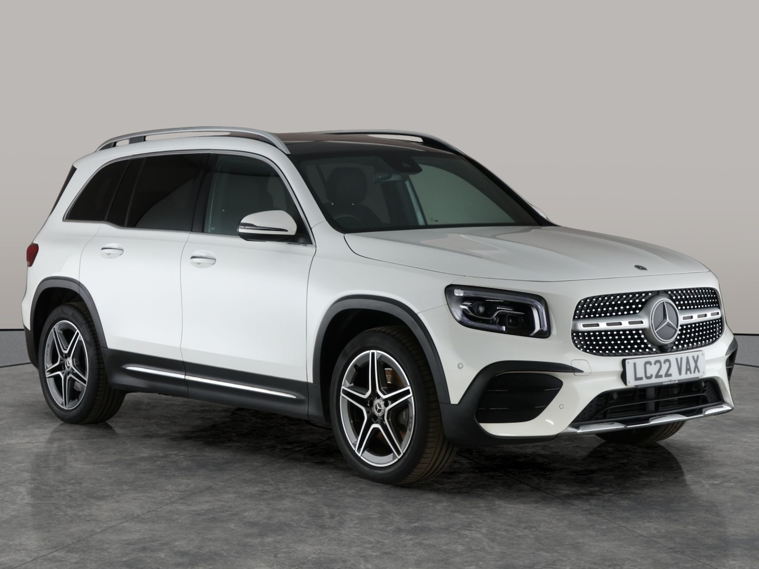 Used Mercedes-Benz GLB 2022 for sale - 76940357: Photo 8