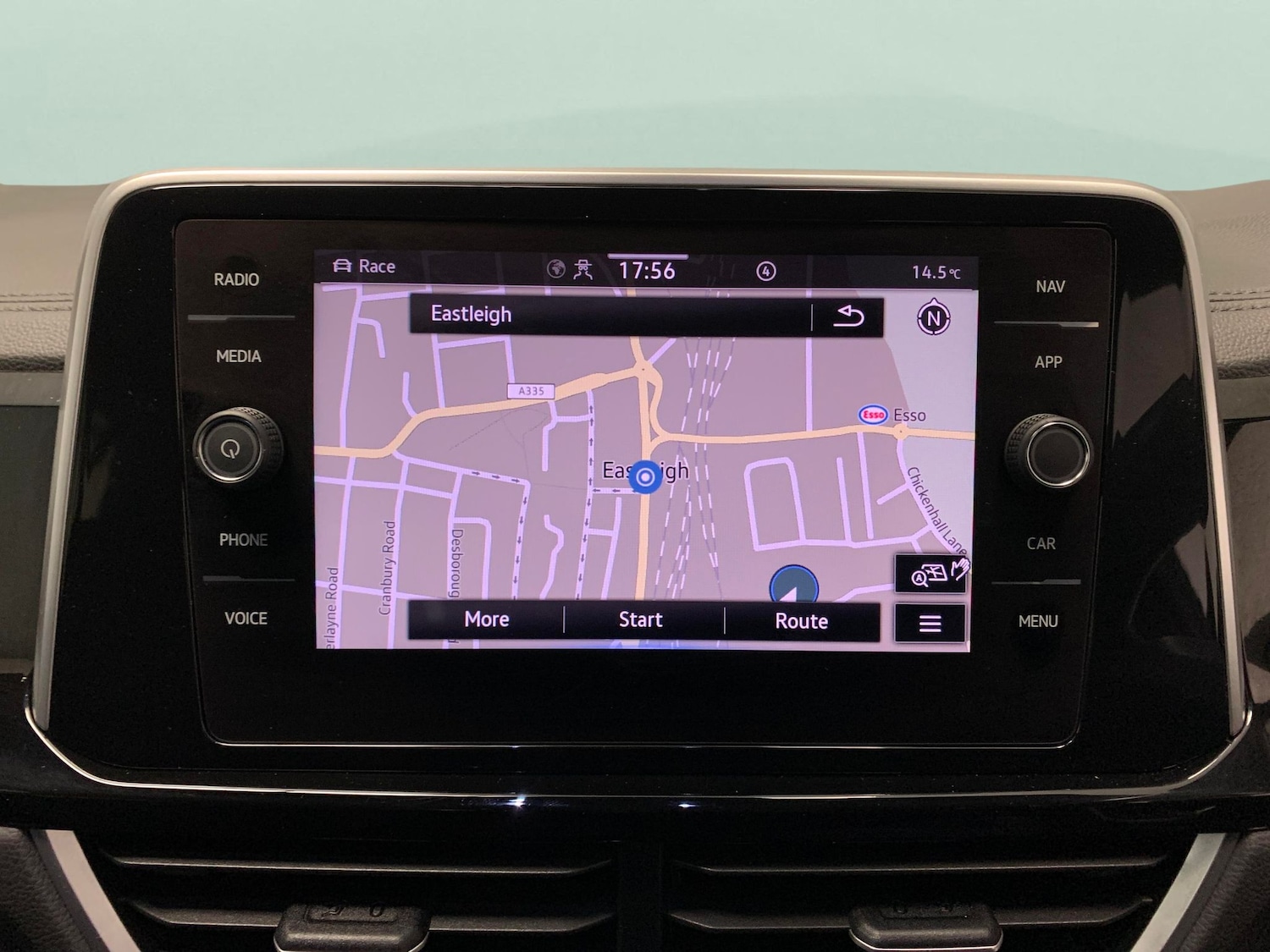 Used Volkswagen T-Roc 2023 for sale - 76526571: Photo 5