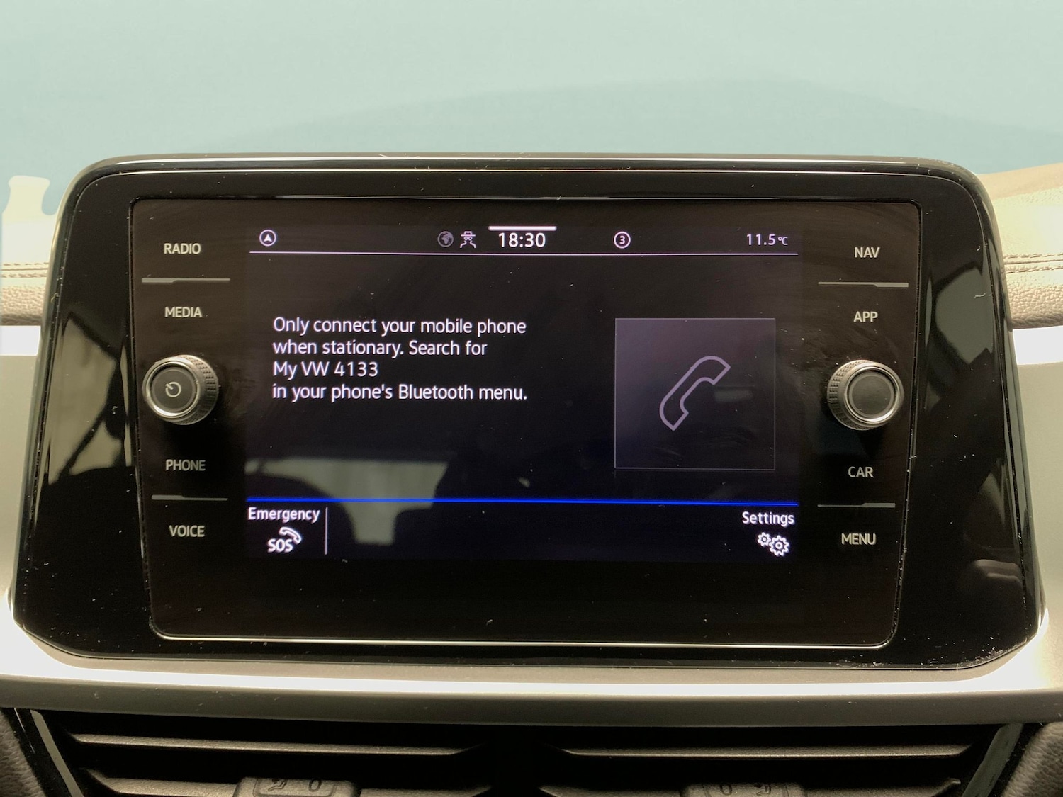 Used Volkswagen T-Roc 2023 for sale - 77069711: Photo 14