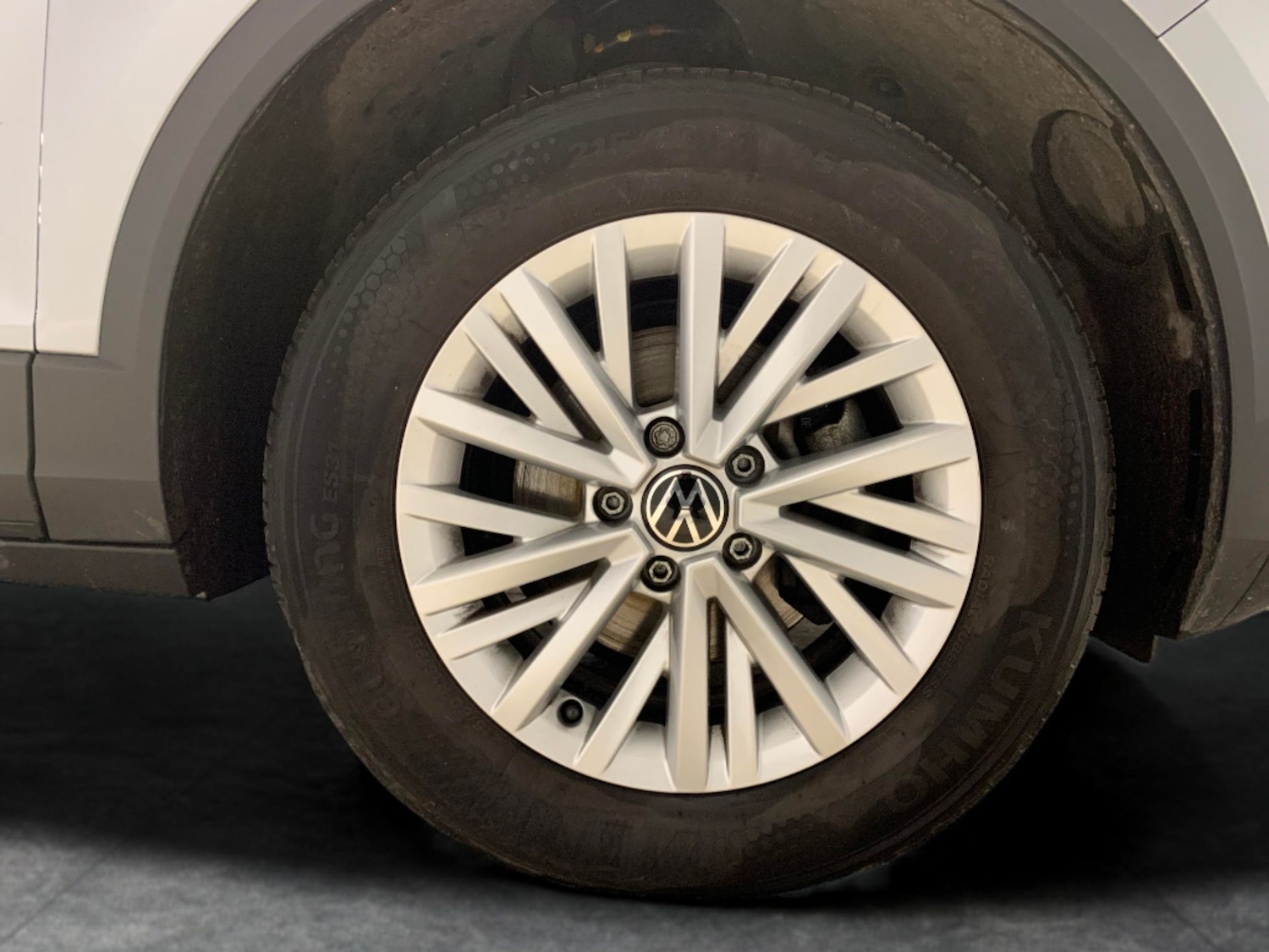 Used Volkswagen T-Roc 2023 for sale - 77069711: Photo 19