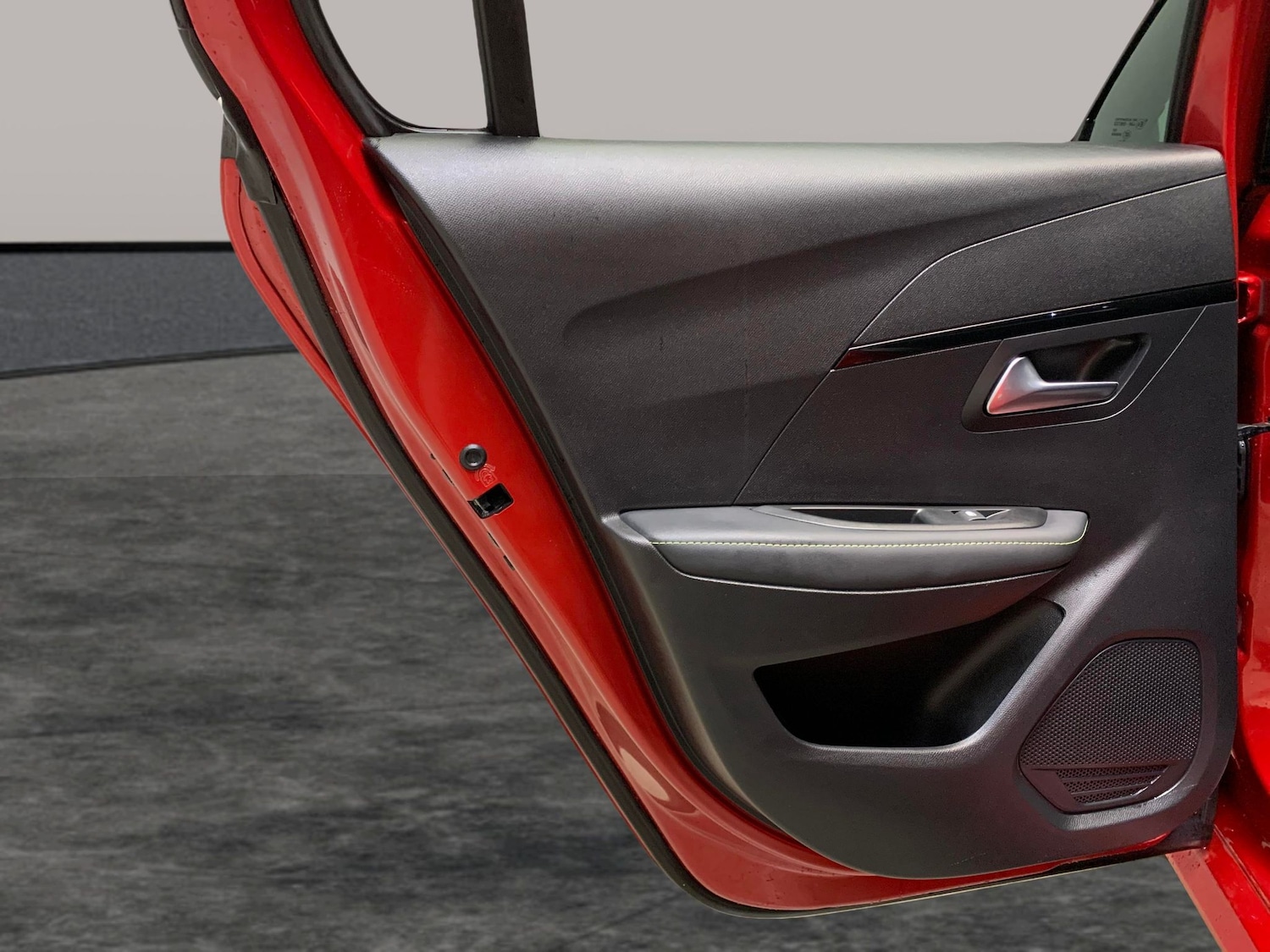 Used Peugeot E-208 for sale - 76725320: Photo 29