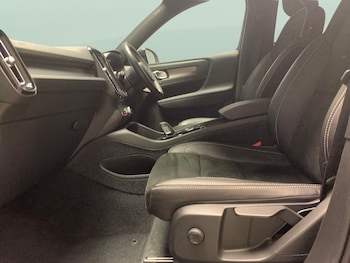 Used Volvo XC40 2021 for sale - 78671705: Photo