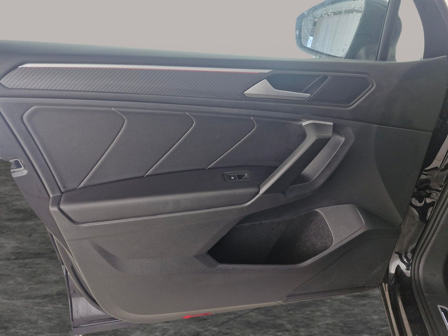 Used Volkswagen Tiguan Allspace 2024 for sale - 77650879: Photo 7