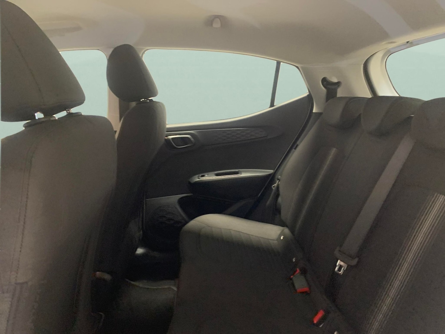 Used Hyundai i10 2023 for sale - 77545591: Photo 24