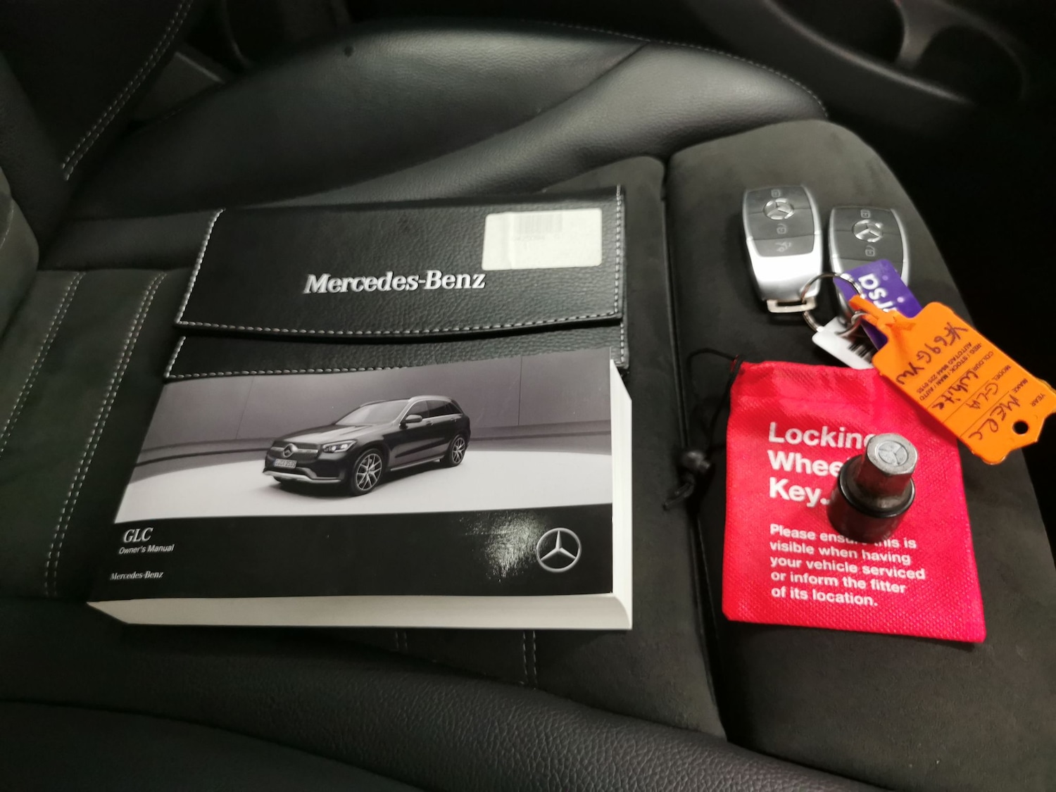 Used Mercedes-Benz GLC 2019 for sale - 77401468: Photo 32