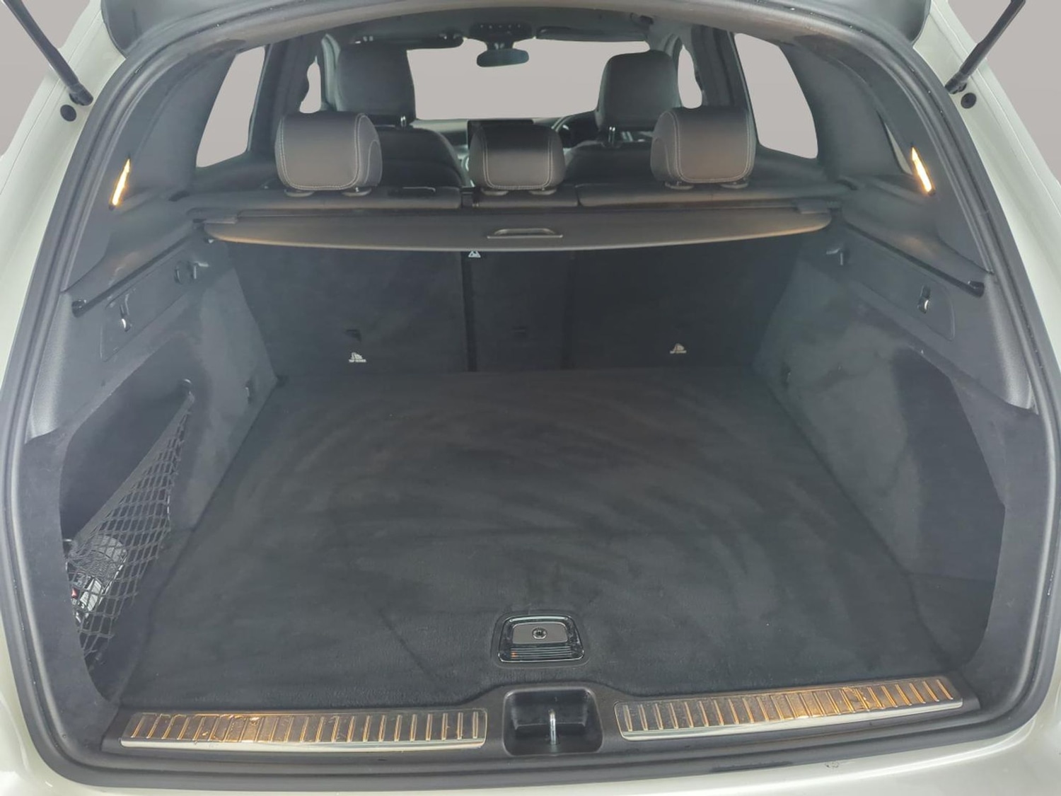 Used Mercedes-Benz GLC 2019 for sale - 77401468: Photo 34