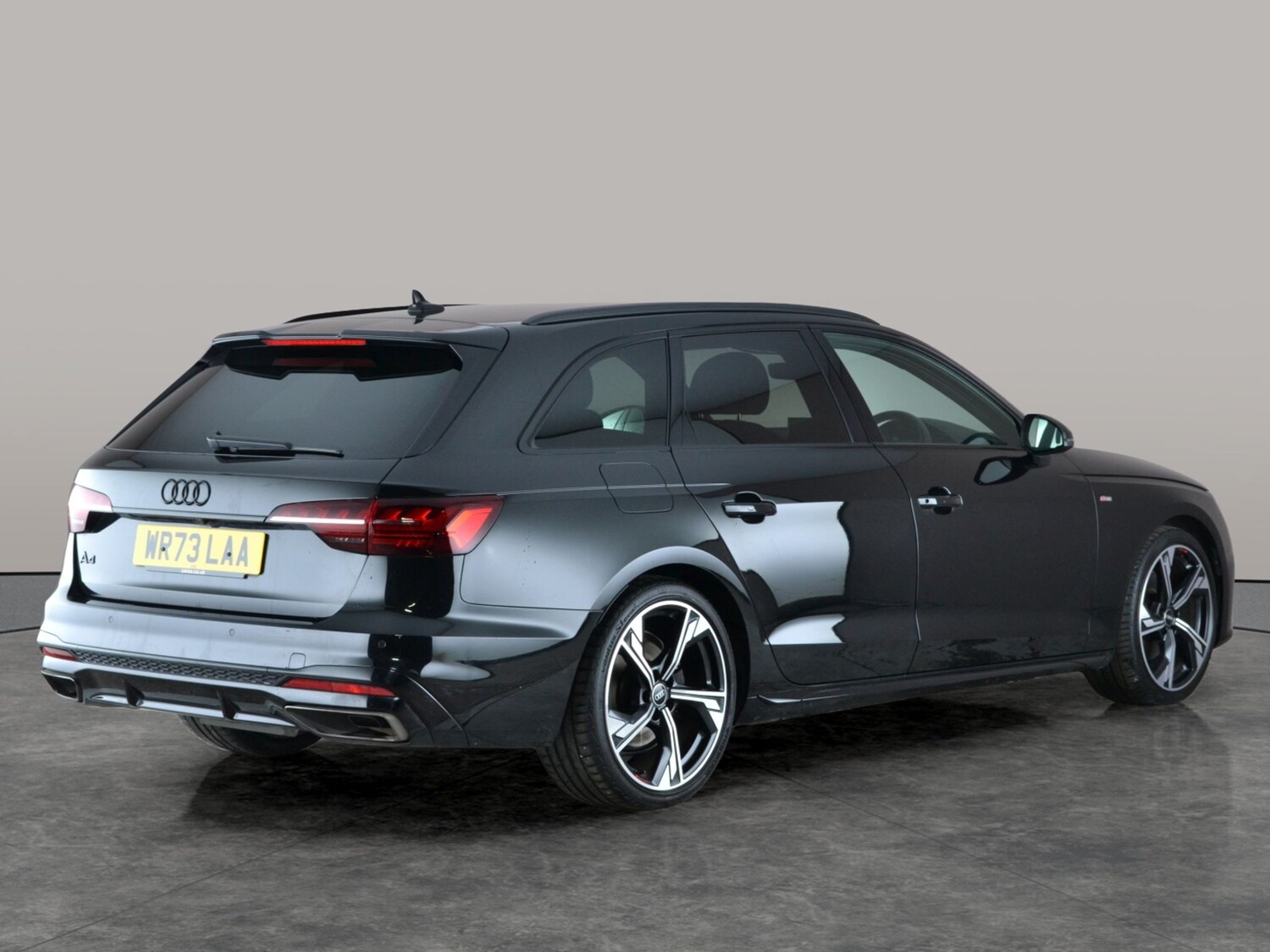 Used Audi A4 2023 for sale - 77360949: Photo 11