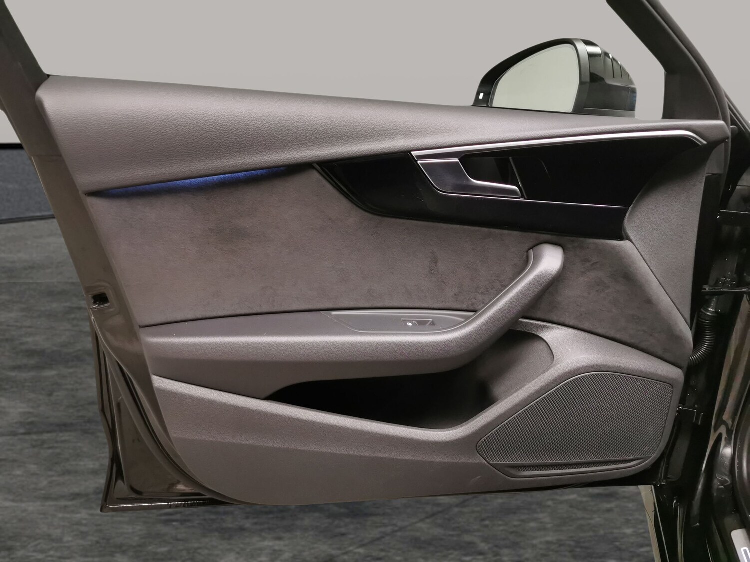 Used Audi A4 2023 for sale - 77360949: Photo 28