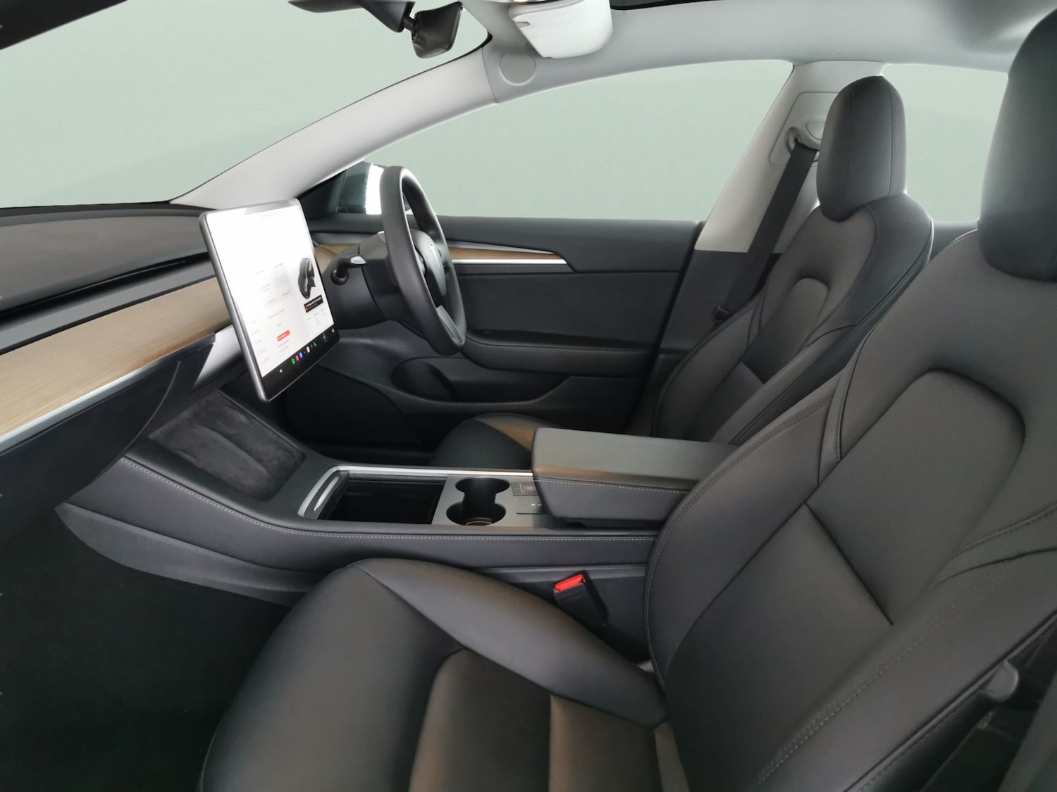 Used Tesla Model 3 2021 for sale - 77164923: Photo 4