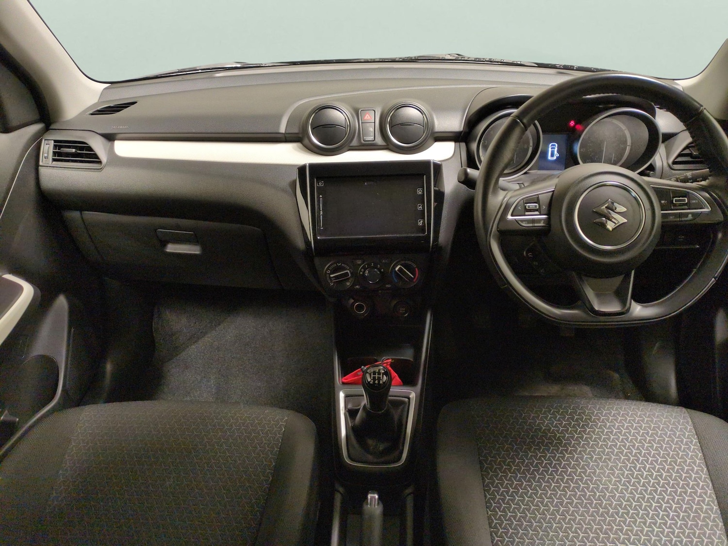 Used Suzuki Swift 2022 for sale - 77543452: Photo 6