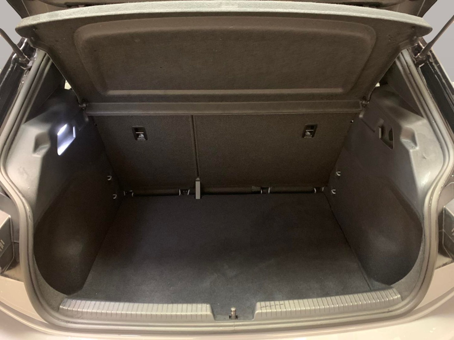 Used Volkswagen ID.3 2022 for sale - 77397610: Photo 28