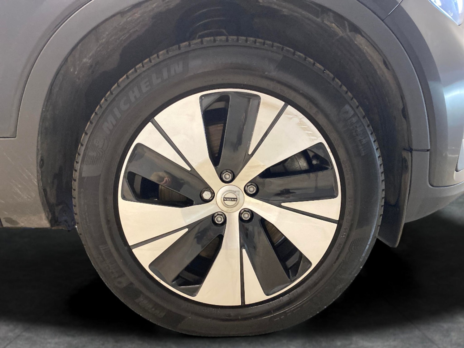 Used Volvo XC40 2023 for sale - 77951132: Photo 23