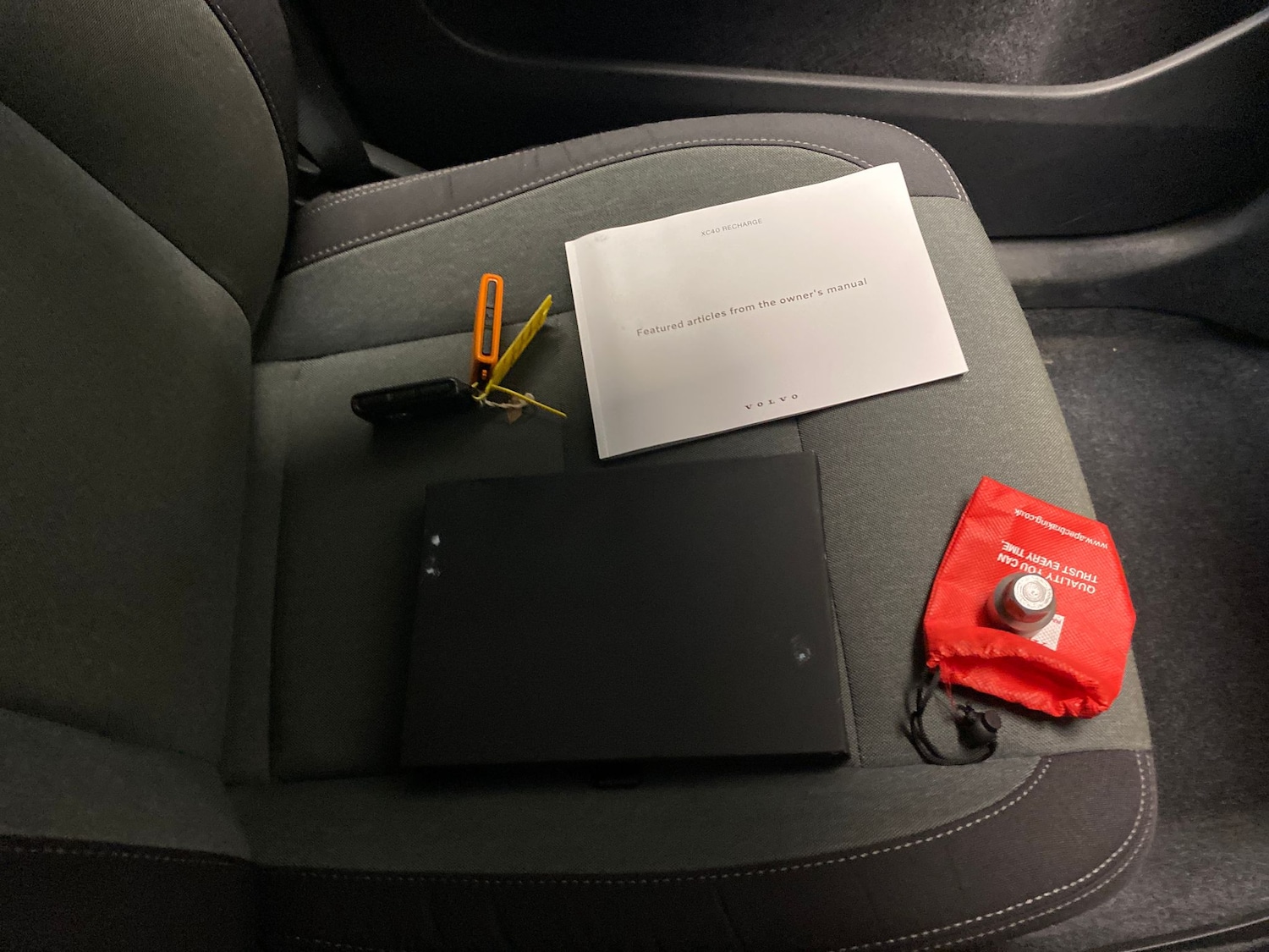 Used Volvo XC40 2023 for sale - 77951132: Photo 31