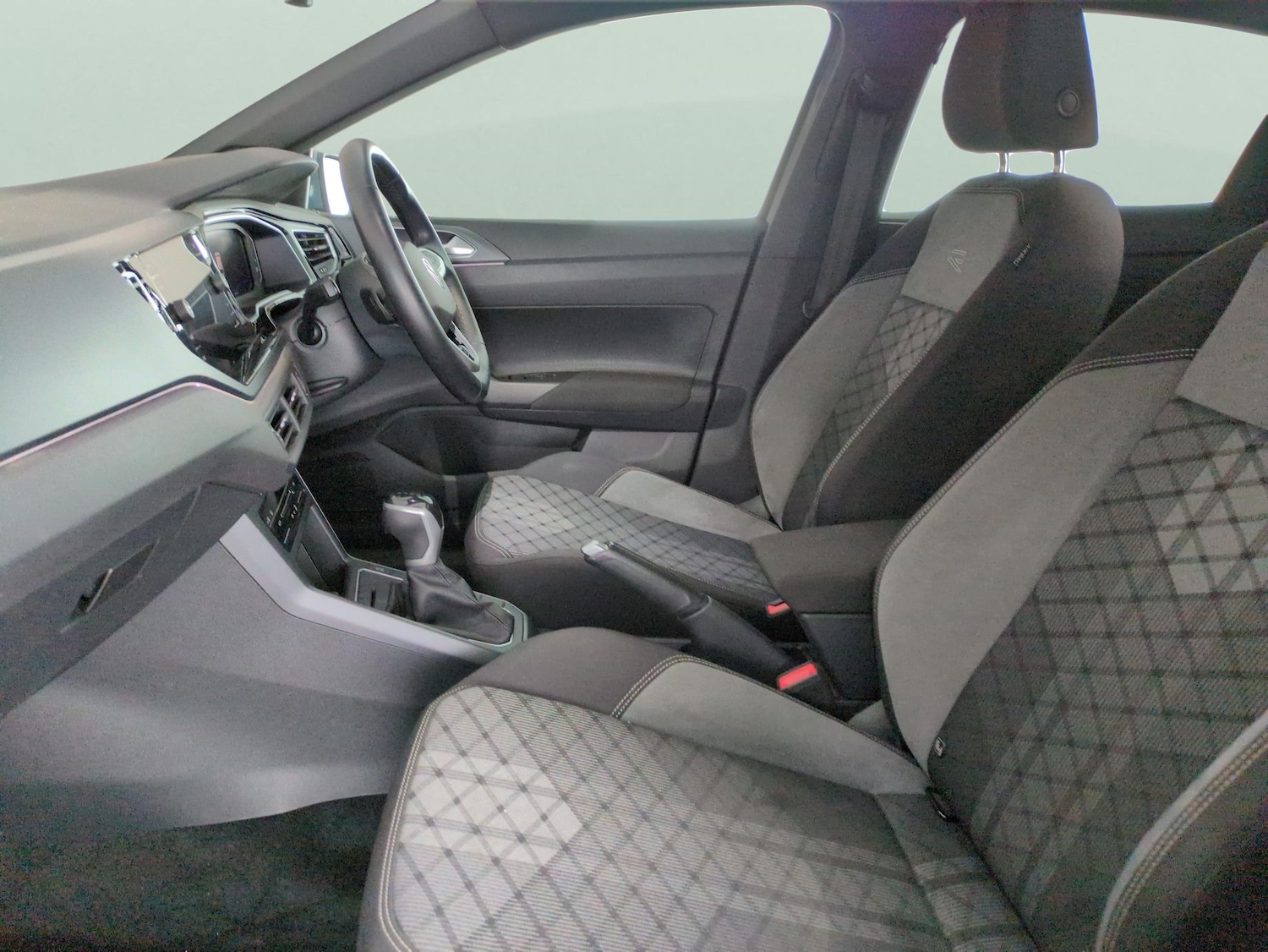 Used Volkswagen Polo 2023 for sale - 78054030: Photo 4