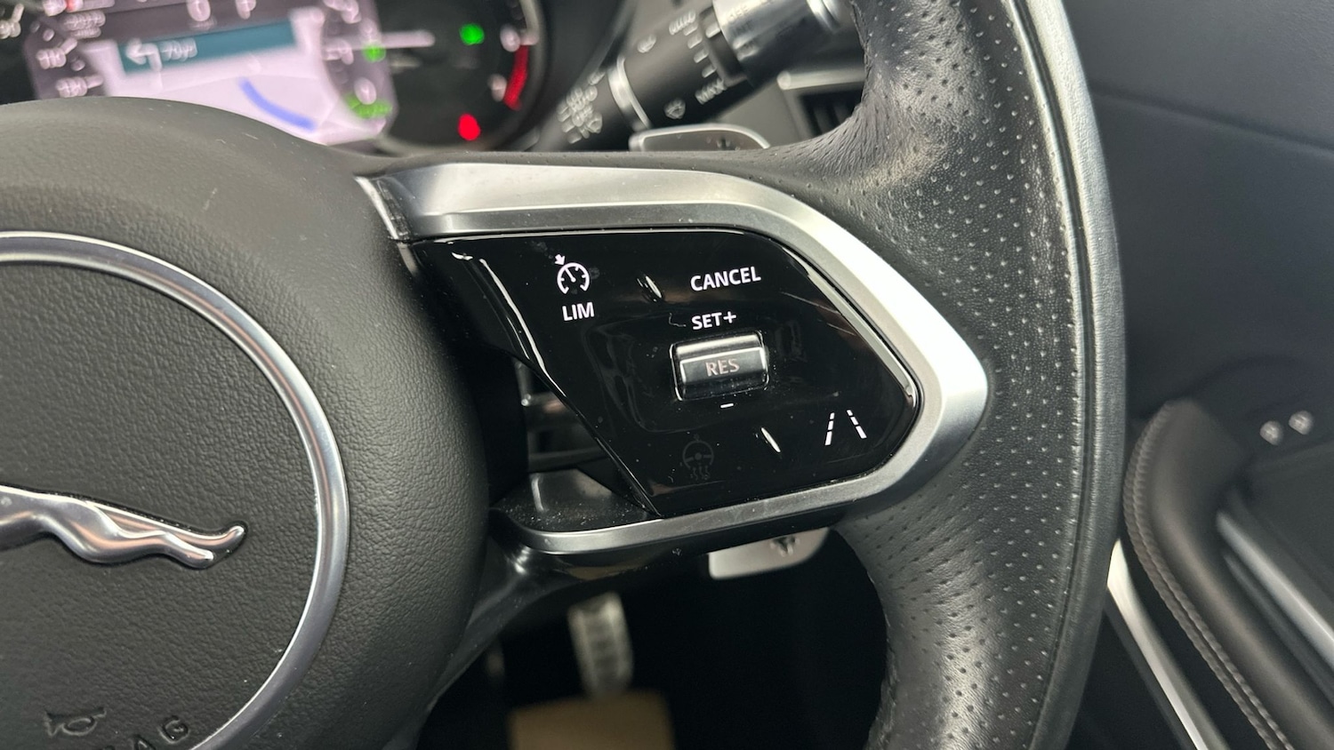 Used Jaguar E-Pace 2021 for sale - 77316192: Photo 27