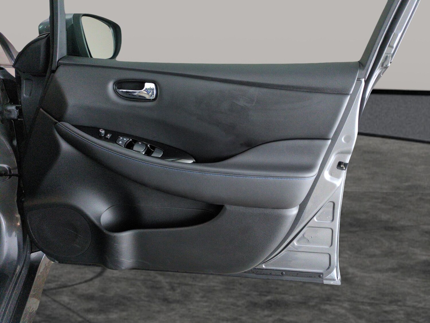 Used Nissan Leaf 2021 for sale - 77815099: Photo 35