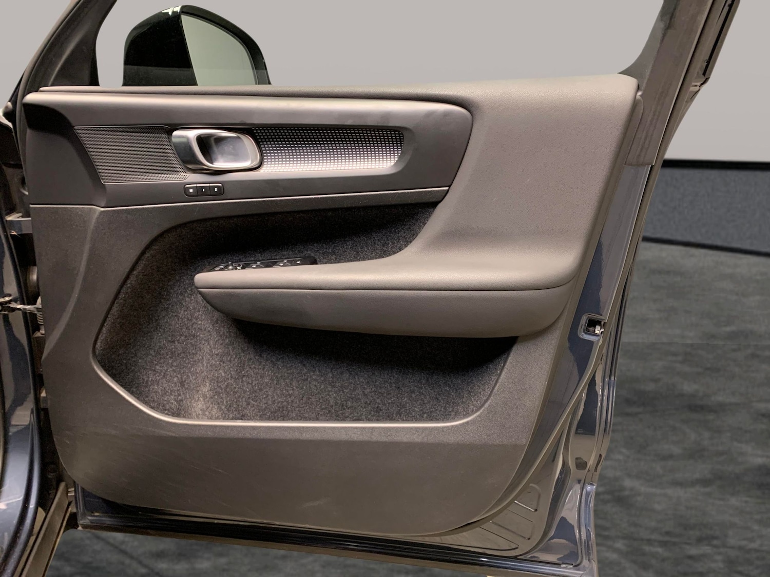 Used Volvo XC40 2021 for sale - 77262104: Photo 27