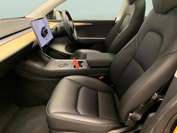 Used Tesla Model Y 2023 for sale - 79443002: Photo