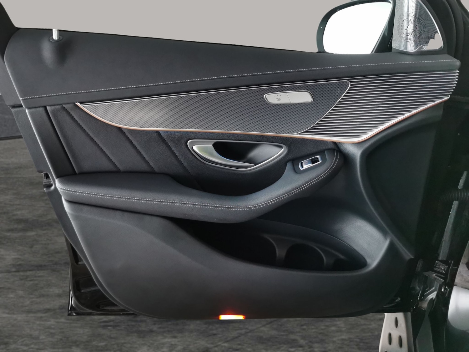 Used Mercedes-Benz EQC 2021 for sale - 77316639: Photo 31