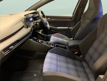 Used Volkswagen Golf 2022 for sale - 76905802: Photo