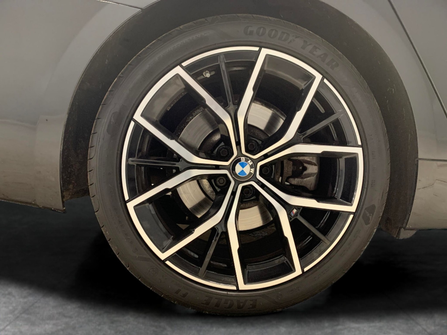 Used BMW 5 Series 2022 for sale - 76320577: Photo 40