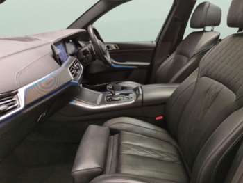 Used BMW X5 2022 for sale - 74899900: Photo